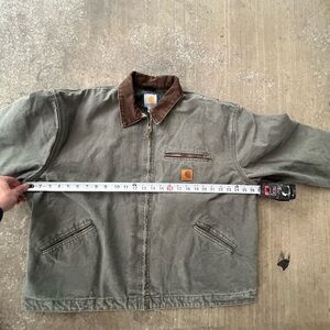 Vintage Carhartt Detroit Jacket J97 MOS Green Medium